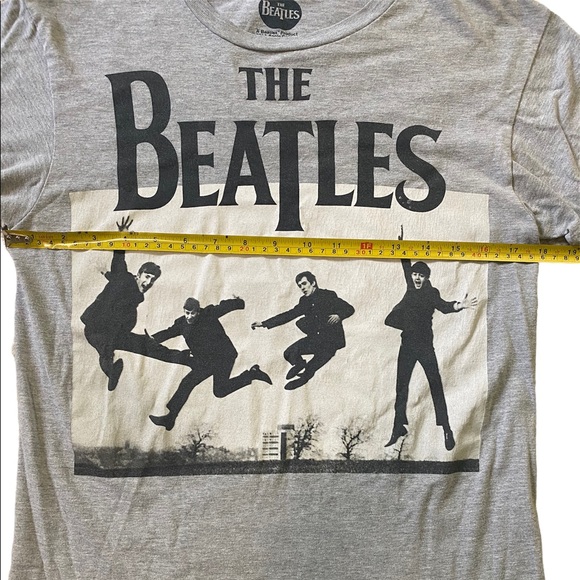 THE BEATLES 2014 Jump Cheap Graphic Tee Size Small - Picture 4 of 9